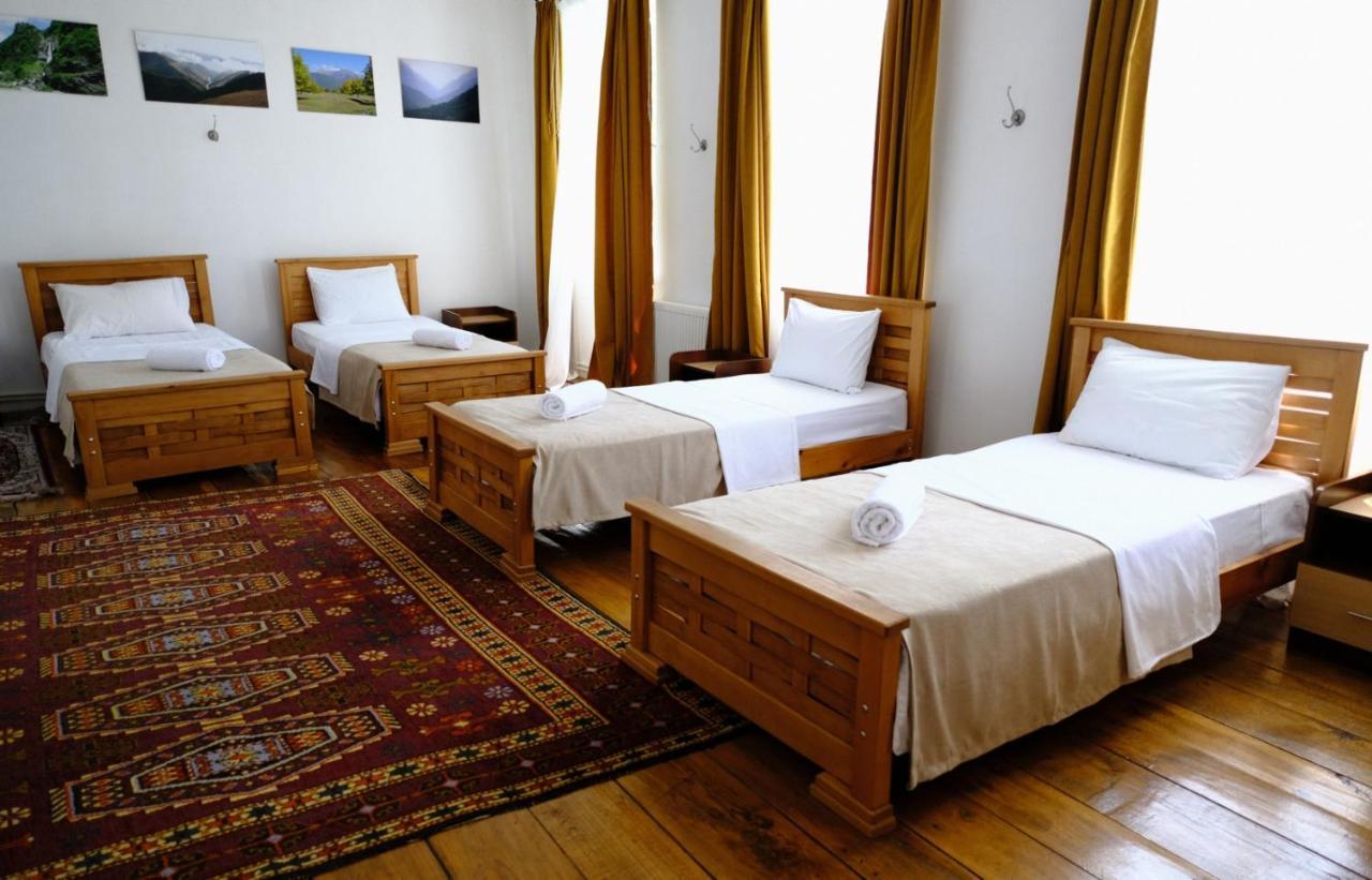 Nazy'S Guest House Joqolo Luaran gambar