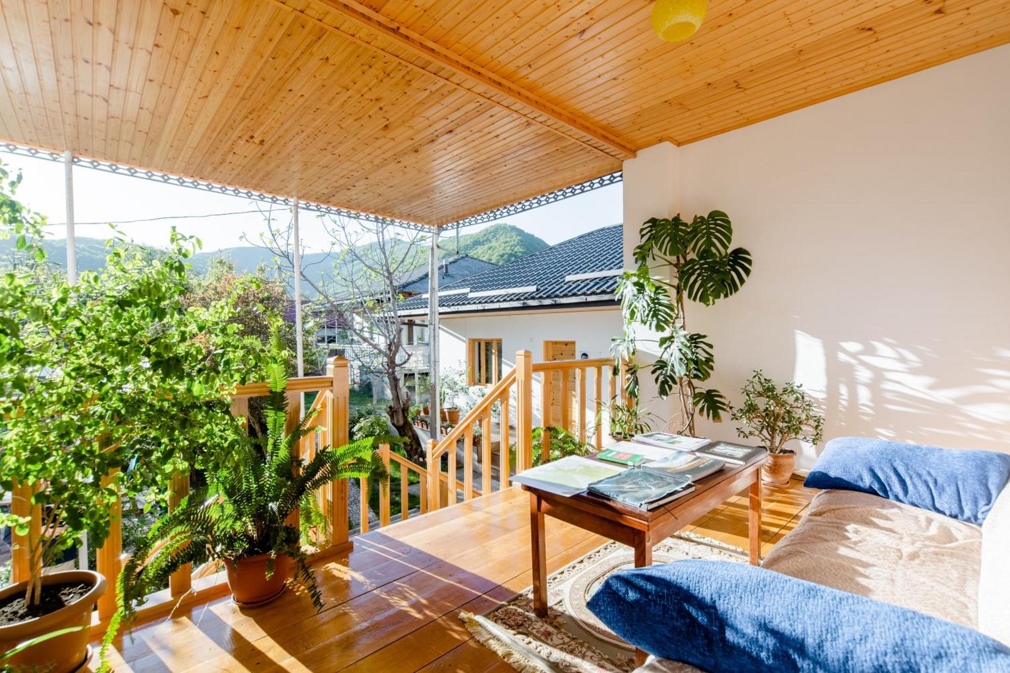 Nazy'S Guest House Joqolo Luaran gambar